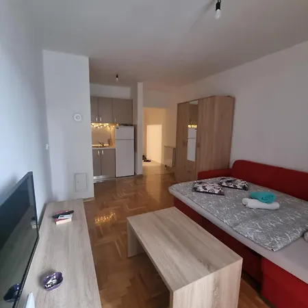 Apartment Good One